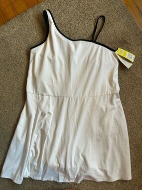 NWT Women’s Asymmetric One-Shoulder White Dress  SZ Lg